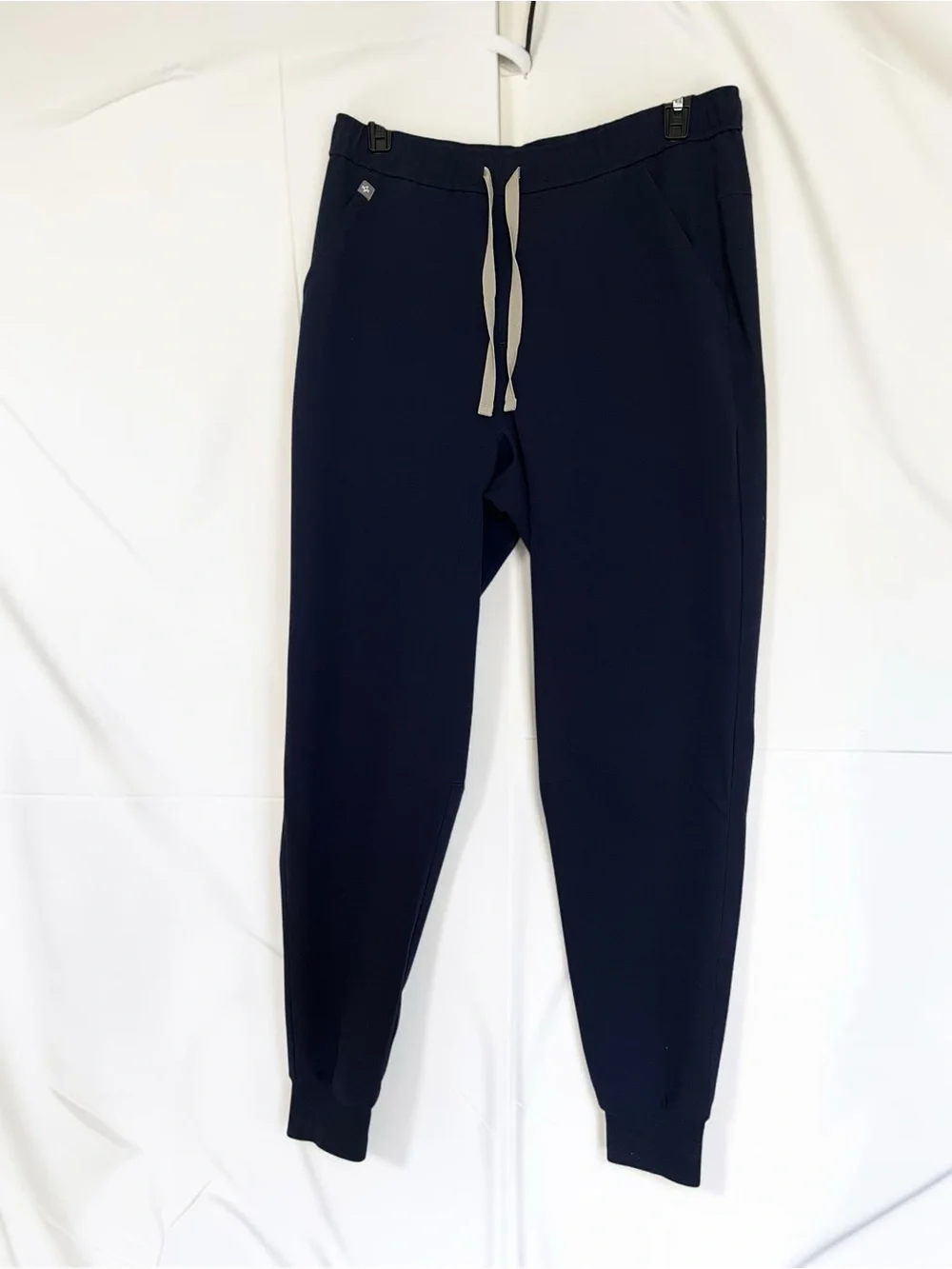 FIGS Men’s Medical Scrub Set Navy Matching Leon Top + Tansen Jogger Size Small